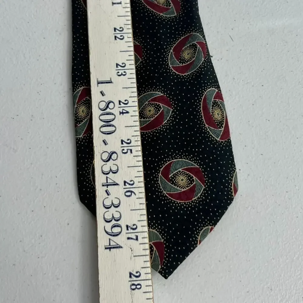 Giorgio Armani Men's Tie Cravatte Multicolor Geometric Swirl Pointed